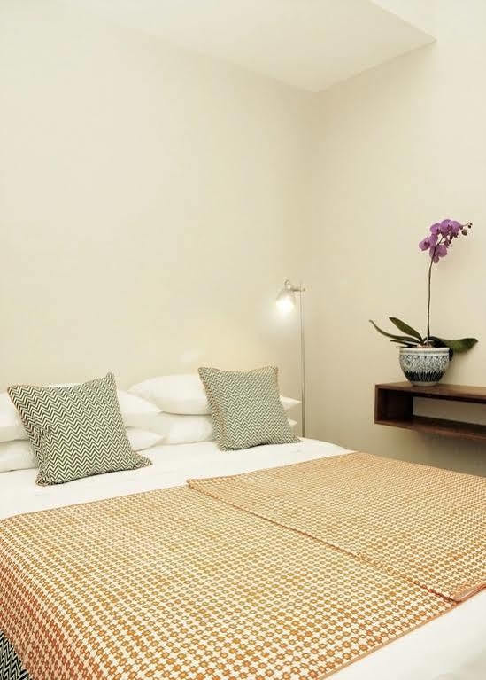 Seruni Guest House Denpasar Exterior foto