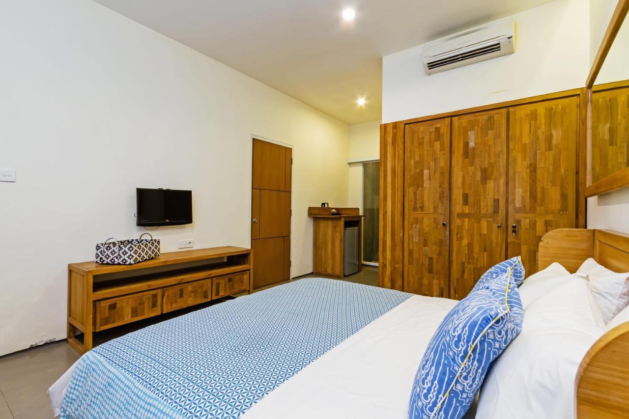Seruni Guest House Denpasar Exterior foto
